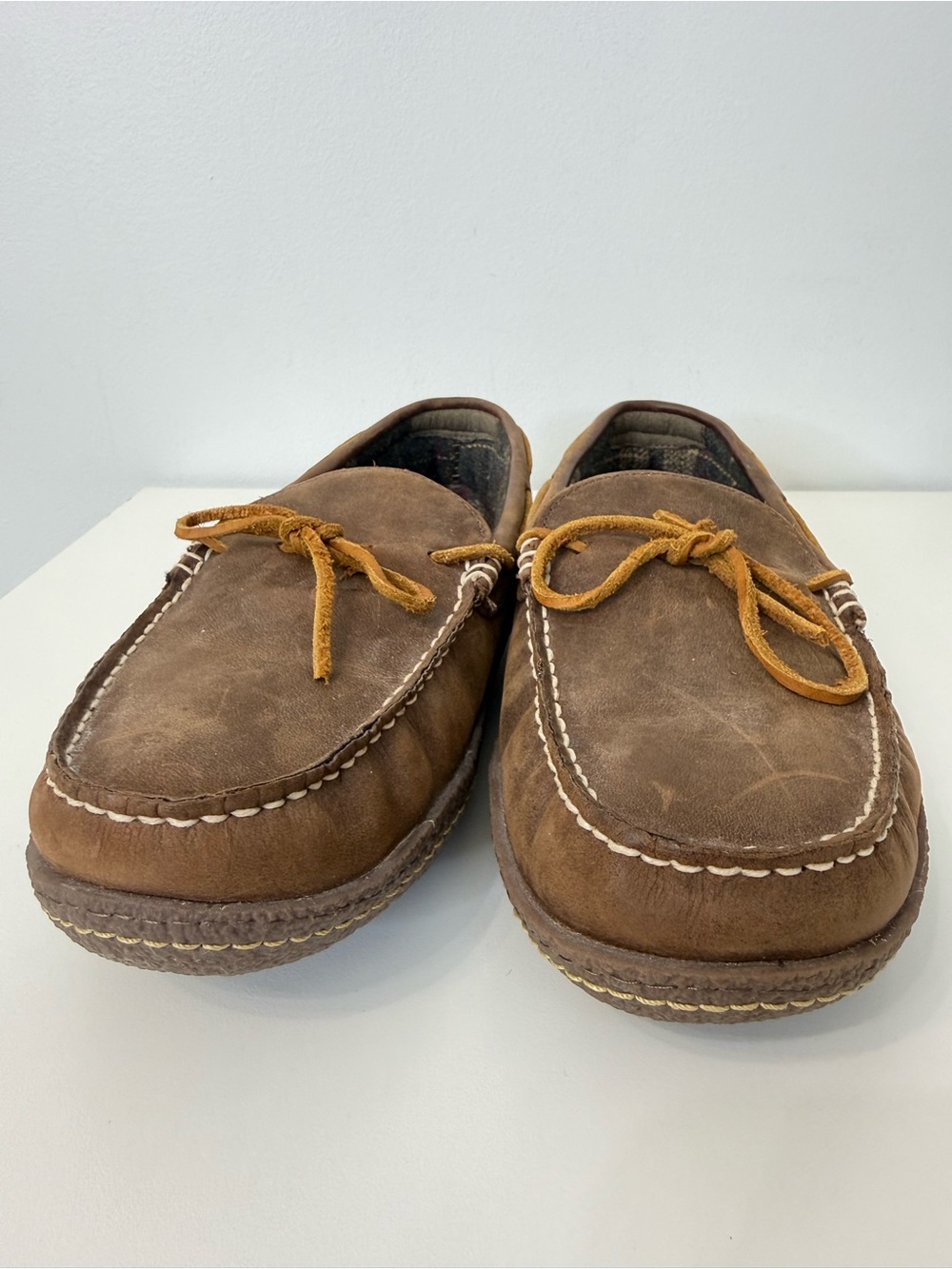 L.L. Bean Brown Hand Sewn Leather Slippers Flannel Lined Men’s Size 10 Classic - Picture 9 of 13